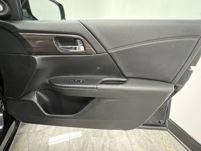 2017 Honda Accord Sedan EX-L, available for sale in Maple Shade, New Jersey | Car Revolution. Maple Shade, New Jersey 2017 Honda Accord Sedan EX-L, available for sale in Maple Shade, New Jersey | Car Revolution. Maple Shade, New Jersey