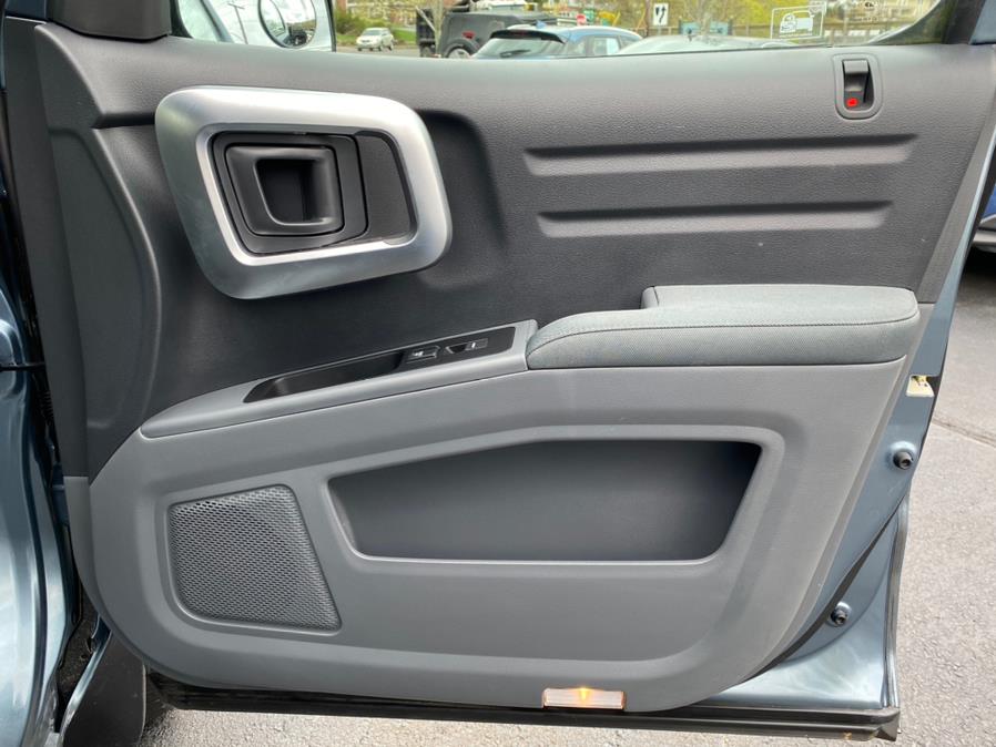 2007 Honda Ridgeline 4WD Crew Cab RTX, available for sale in Canton, Connecticut | Lava Motors 2 Inc. Canton, Connecticut 2007 Honda Ridgeline 4WD Crew Cab RTX, available for sale in Canton, Connecticut | Lava Motors 2 Inc. Canton, Connecticut