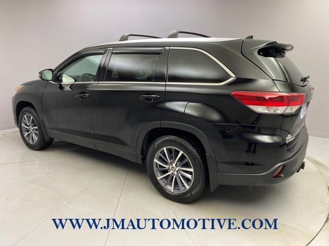 2019 Toyota Highlander XLE V6 AWD, available for sale in Naugatuck, Connecticut | J&M Automotive Sls&Svc LLC. Naugatuck, Connecticut 2019 Toyota Highlander XLE V6 AWD, available for sale in Naugatuck, Connecticut | J&M Automotive Sls&Svc LLC. Naugatuck, Connecticut