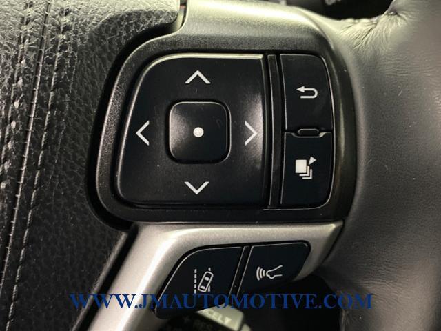 2019 Toyota Highlander XLE V6 AWD, available for sale in Naugatuck, Connecticut | J&M Automotive Sls&Svc LLC. Naugatuck, Connecticut 2019 Toyota Highlander XLE V6 AWD, available for sale in Naugatuck, Connecticut | J&M Automotive Sls&Svc LLC. Naugatuck, Connecticut