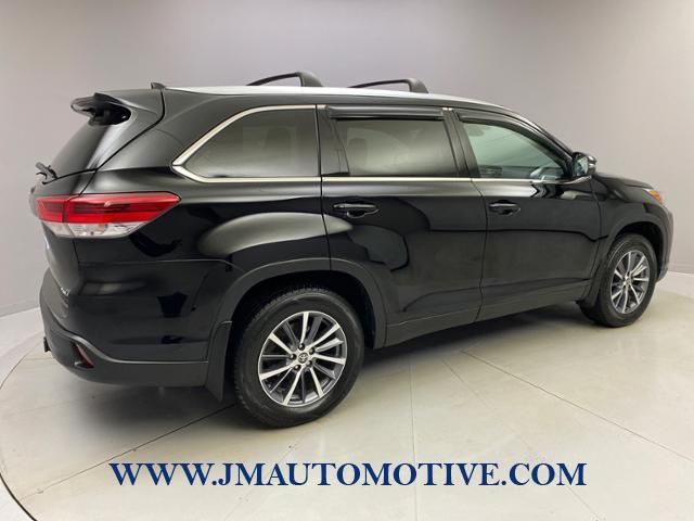 2019 Toyota Highlander XLE V6 AWD, available for sale in Naugatuck, Connecticut | J&M Automotive Sls&Svc LLC. Naugatuck, Connecticut 2019 Toyota Highlander XLE V6 AWD, available for sale in Naugatuck, Connecticut | J&M Automotive Sls&Svc LLC. Naugatuck, Connecticut