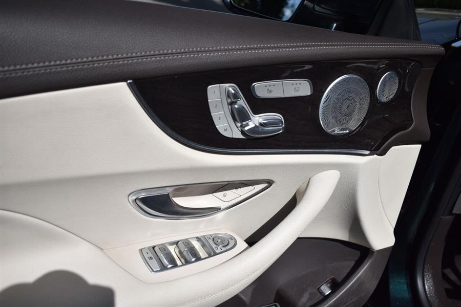 2019 Mercedes-benz E-class E 450 4MATIC AWD 2dr Cabriolet, available for sale in Great Neck, New York | Camy Cars. Great Neck, New York 2019 Mercedes-benz E-class E 450 4MATIC AWD 2dr Cabriolet, available for sale in Great Neck, New York | Camy Cars. Great Neck, New York
