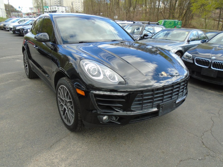 2017 Porsche Macan S AWD, available for sale in Waterbury, Connecticut | Jim Juliani Motors. Waterbury, Connecticut