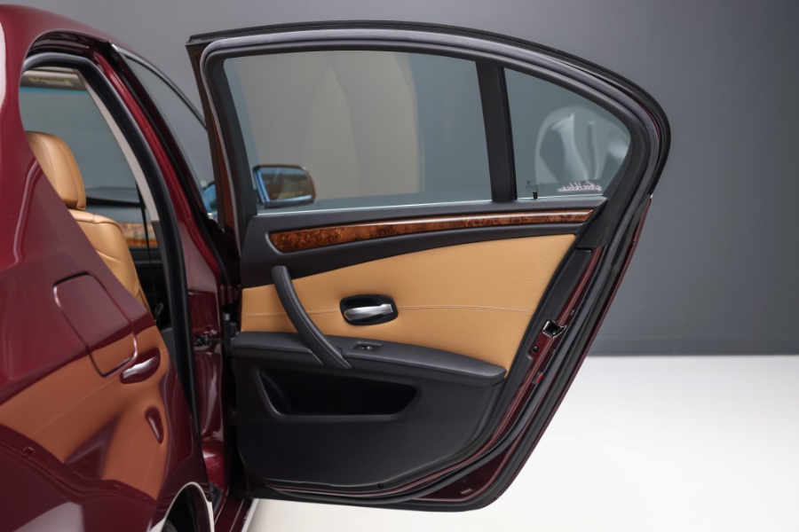 2009 BMW 5 Series 4dr Sdn 528i RWD, available for sale in North Salem, New York | Meccanic Shop North Inc. North Salem, New York 2009 BMW 5 Series 4dr Sdn 528i RWD, available for sale in North Salem, New York | Meccanic Shop North Inc. North Salem, New York