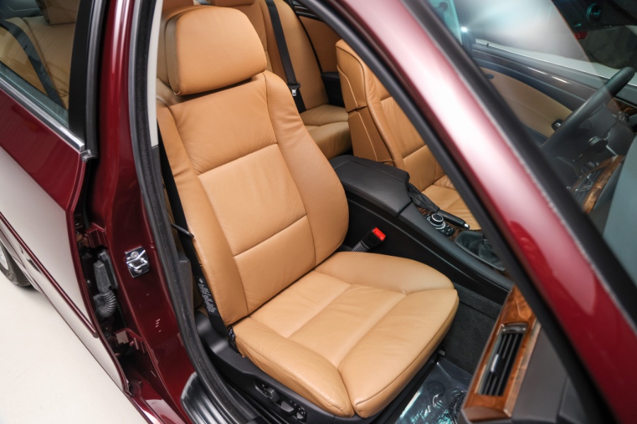 2009 BMW 5 Series 4dr Sdn 528i RWD, available for sale in North Salem, New York | Meccanic Shop North Inc. North Salem, New York 2009 BMW 5 Series 4dr Sdn 528i RWD, available for sale in North Salem, New York | Meccanic Shop North Inc. North Salem, New York