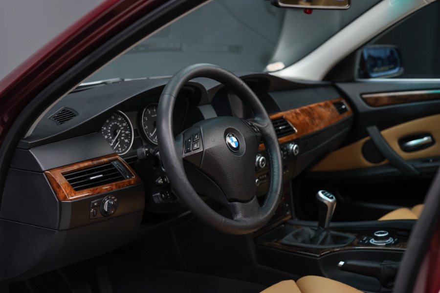 2009 BMW 5 Series 4dr Sdn 528i RWD, available for sale in North Salem, New York | Meccanic Shop North Inc. North Salem, New York 2009 BMW 5 Series 4dr Sdn 528i RWD, available for sale in North Salem, New York | Meccanic Shop North Inc. North Salem, New York