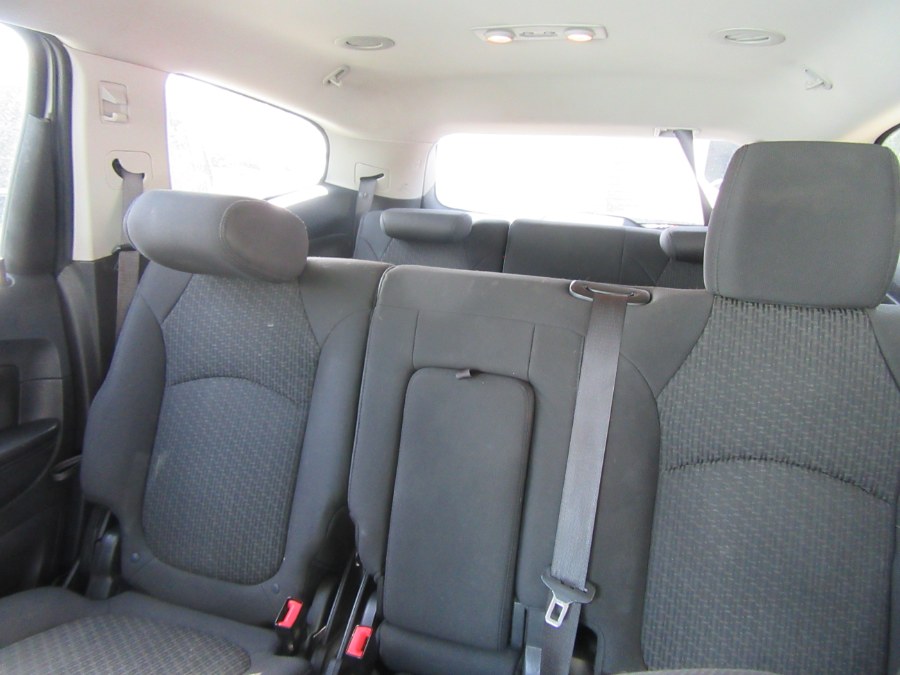 2012 Chevrolet Traverse AWD 4dr LT w/1LT, available for sale in Little Ferry, New Jersey | Royalty Auto Sales. Little Ferry, New Jersey 2012 Chevrolet Traverse AWD 4dr LT w/1LT, available for sale in Little Ferry, New Jersey | Royalty Auto Sales. Little Ferry, New Jersey
