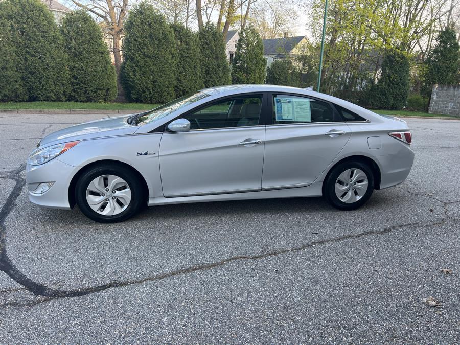 2015 Hyundai Sonata Hybrid 4dr Sdn, available for sale in New London, Connecticut | TJ Motors. New London, Connecticut 2015 Hyundai Sonata Hybrid 4dr Sdn, available for sale in New London, Connecticut | TJ Motors. New London, Connecticut