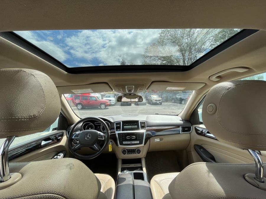 2015 Mercedes-Benz ML350 CLEAN CARFAX. Low Miles!!!, available for sale in Rosedale, New York | Sunrise Auto Sales. Rosedale, New York 2015 Mercedes-Benz ML350 CLEAN CARFAX. Low Miles!!!, available for sale in Rosedale, New York | Sunrise Auto Sales. Rosedale, New York