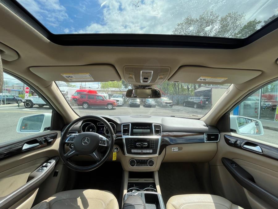 2015 Mercedes-Benz ML350 CLEAN CARFAX. Low Miles!!!, available for sale in Rosedale, New York | Sunrise Auto Sales. Rosedale, New York 2015 Mercedes-Benz ML350 CLEAN CARFAX. Low Miles!!!, available for sale in Rosedale, New York | Sunrise Auto Sales. Rosedale, New York