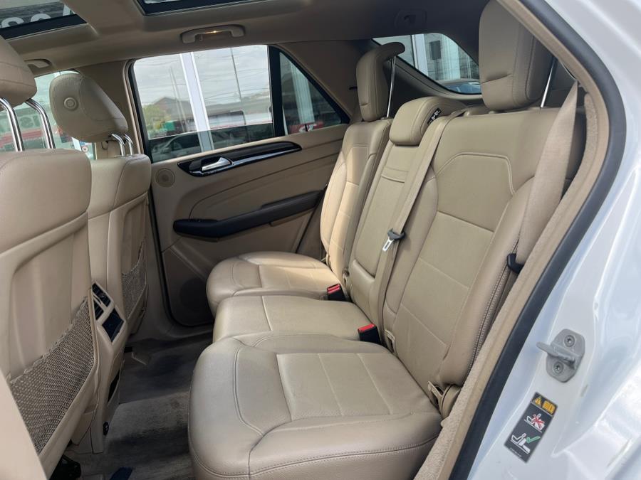 2015 Mercedes-Benz ML350 CLEAN CARFAX. Low Miles!!!, available for sale in Rosedale, New York | Sunrise Auto Sales. Rosedale, New York 2015 Mercedes-Benz ML350 CLEAN CARFAX. Low Miles!!!, available for sale in Rosedale, New York | Sunrise Auto Sales. Rosedale, New York