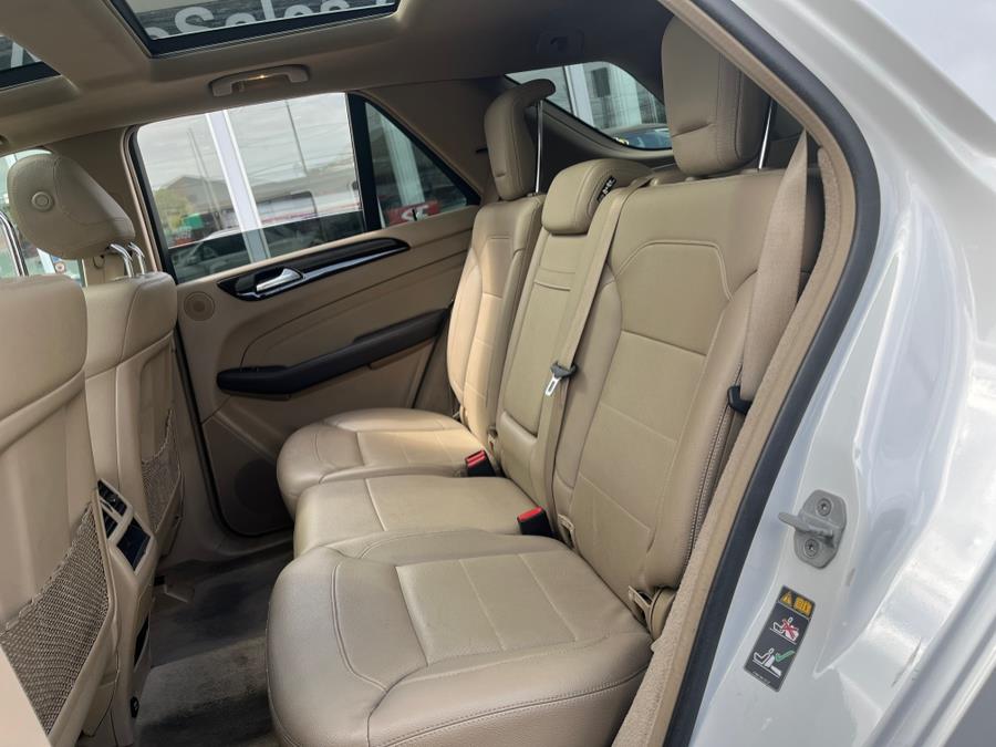 2015 Mercedes-Benz ML350 CLEAN CARFAX. Low Miles!!!, available for sale in Rosedale, New York | Sunrise Auto Sales. Rosedale, New York 2015 Mercedes-Benz ML350 CLEAN CARFAX. Low Miles!!!, available for sale in Rosedale, New York | Sunrise Auto Sales. Rosedale, New York