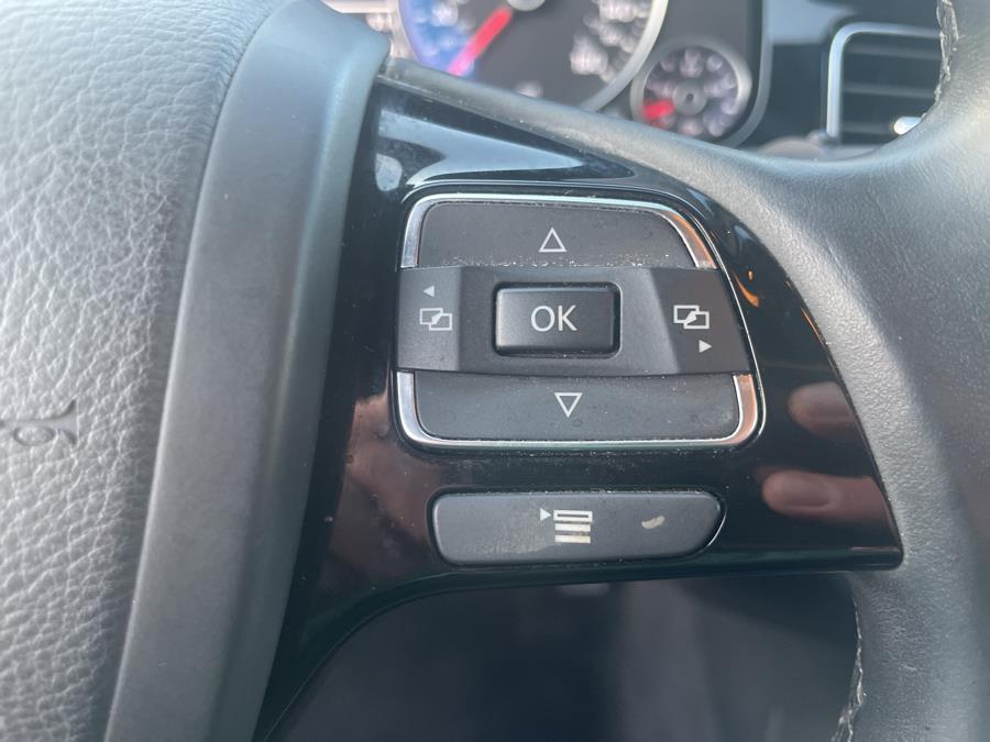 2014 Volkswagen Touareg 4dr 3.6L R-Line, available for sale in Hartford, Connecticut | Lex Autos LLC. Hartford, Connecticut 2014 Volkswagen Touareg 4dr 3.6L R-Line, available for sale in Hartford, Connecticut | Lex Autos LLC. Hartford, Connecticut