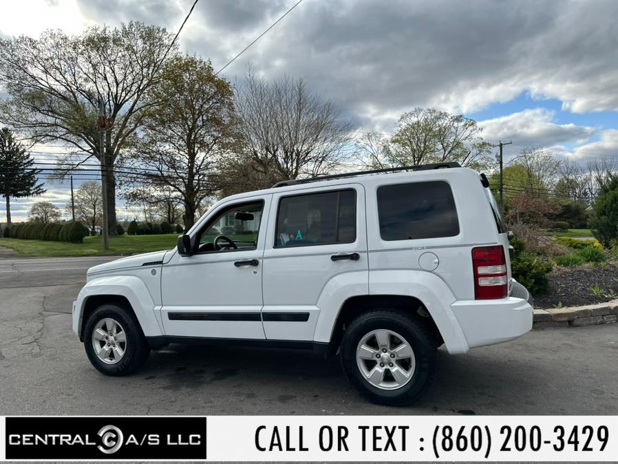 2012 Jeep Liberty 4WD 4dr Sport, available for sale in East Windsor, Connecticut | Central A/S LLC. East Windsor, Connecticut 2012 Jeep Liberty 4WD 4dr Sport, available for sale in East Windsor, Connecticut | Central A/S LLC. East Windsor, Connecticut