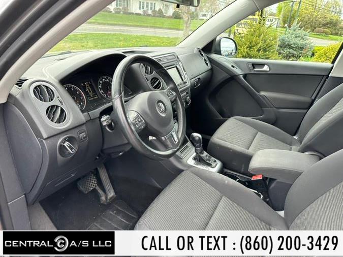 2015 Volkswagen Tiguan 4MOTION 4dr Auto SEL, available for sale in East Windsor, Connecticut | Central A/S LLC. East Windsor, Connecticut 2015 Volkswagen Tiguan 4MOTION 4dr Auto SEL, available for sale in East Windsor, Connecticut | Central A/S LLC. East Windsor, Connecticut