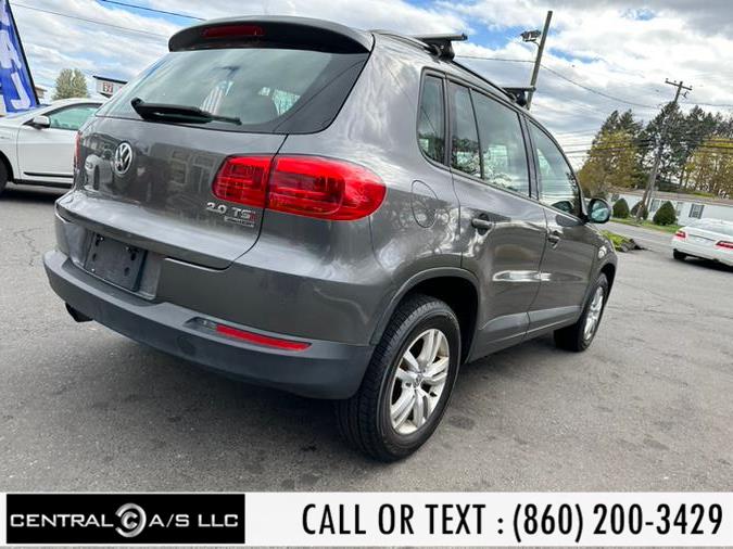 2015 Volkswagen Tiguan 4MOTION 4dr Auto SEL, available for sale in East Windsor, Connecticut | Central A/S LLC. East Windsor, Connecticut 2015 Volkswagen Tiguan 4MOTION 4dr Auto SEL, available for sale in East Windsor, Connecticut | Central A/S LLC. East Windsor, Connecticut