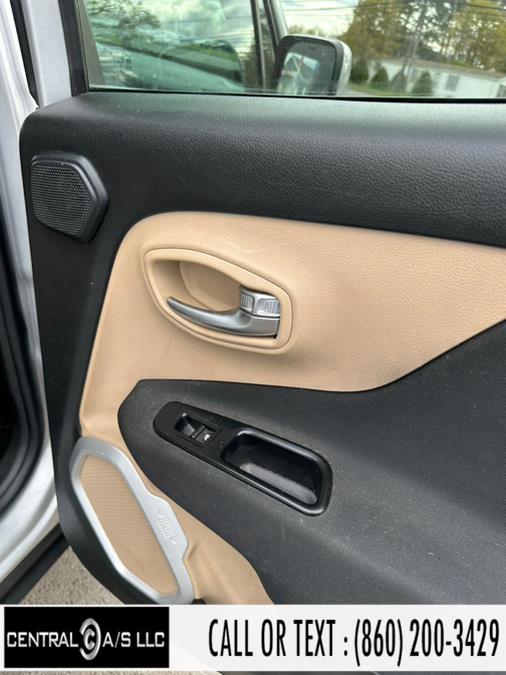 2015 Jeep Renegade 4WD 4dr Latitude, available for sale in East Windsor, Connecticut | Central A/S LLC. East Windsor, Connecticut 2015 Jeep Renegade 4WD 4dr Latitude, available for sale in East Windsor, Connecticut | Central A/S LLC. East Windsor, Connecticut