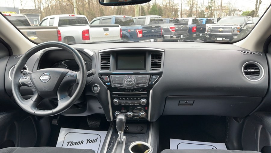 2015 Nissan Pathfinder 4WD 4dr S, available for sale in Waterbury, Connecticut | West End Automotive Center. Waterbury, Connecticut 2015 Nissan Pathfinder 4WD 4dr S, available for sale in Waterbury, Connecticut | West End Automotive Center. Waterbury, Connecticut