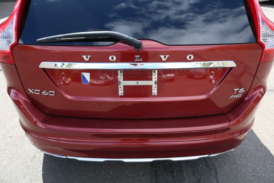 2015 Volvo XC60 2015.5 AWD 4dr T6, available for sale in Bristol, Connecticut | Dealmax Motors LLC. Bristol, Connecticut 2015 Volvo XC60 2015.5 AWD 4dr T6, available for sale in Bristol, Connecticut | Dealmax Motors LLC. Bristol, Connecticut