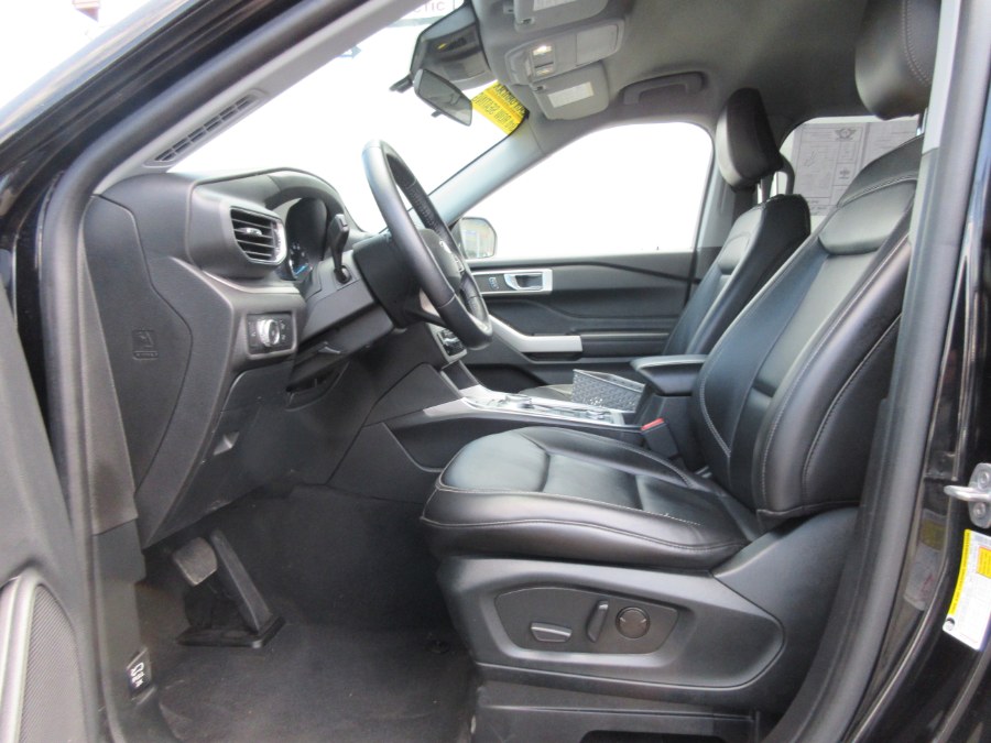 2022 Ford Explorer XLT 4WD, available for sale in Linden, New Jersey | Route 27 Auto Mall. Linden, New Jersey 2022 Ford Explorer XLT 4WD, available for sale in Linden, New Jersey | Route 27 Auto Mall. Linden, New Jersey