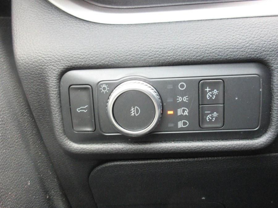 2022 Ford Explorer XLT 4WD, available for sale in Linden, New Jersey | Route 27 Auto Mall. Linden, New Jersey 2022 Ford Explorer XLT 4WD, available for sale in Linden, New Jersey | Route 27 Auto Mall. Linden, New Jersey