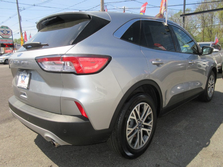 2022 Ford Escape SEL FWD, available for sale in Linden, New Jersey | Route 27 Auto Mall. Linden, New Jersey 2022 Ford Escape SEL FWD, available for sale in Linden, New Jersey | Route 27 Auto Mall. Linden, New Jersey