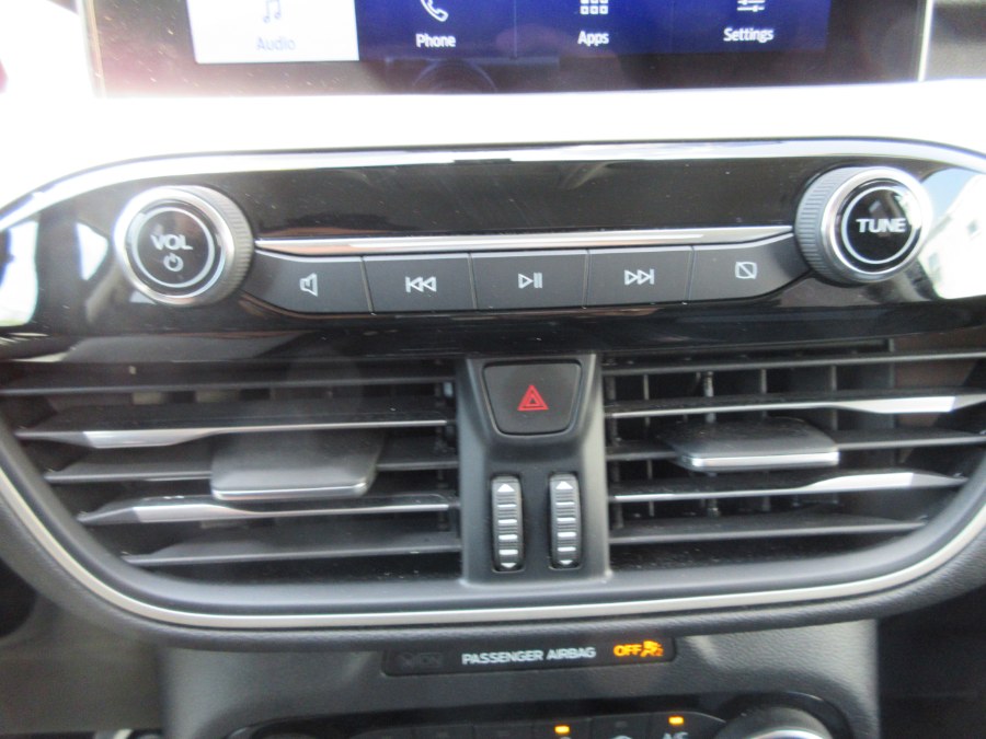 2022 Ford Escape SEL FWD, available for sale in Linden, New Jersey | Route 27 Auto Mall. Linden, New Jersey 2022 Ford Escape SEL FWD, available for sale in Linden, New Jersey | Route 27 Auto Mall. Linden, New Jersey