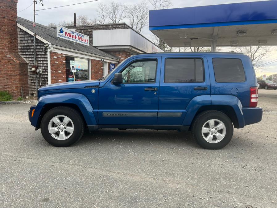 2010 Jeep Liberty 4WD 4dr Sport, available for sale in Swansea, Massachusetts | Gas On The Run. Swansea, Massachusetts 2010 Jeep Liberty 4WD 4dr Sport, available for sale in Swansea, Massachusetts | Gas On The Run. Swansea, Massachusetts