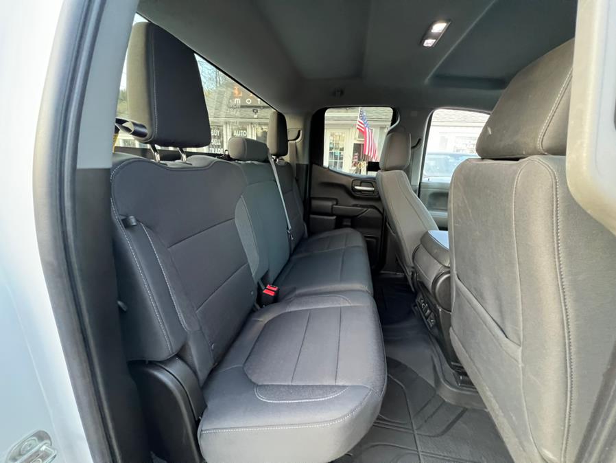 2019 Chevrolet Silverado 1500 4WD Double Cab 147" LT, available for sale in Canton, Connecticut | Lava Motors 2 Inc. Canton, Connecticut 2019 Chevrolet Silverado 1500 4WD Double Cab 147" LT, available for sale in Canton, Connecticut | Lava Motors 2 Inc. Canton, Connecticut