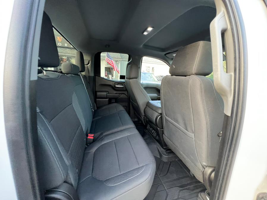 2019 Chevrolet Silverado 1500 4WD Double Cab 147" LT, available for sale in Canton, Connecticut | Lava Motors 2 Inc. Canton, Connecticut 2019 Chevrolet Silverado 1500 4WD Double Cab 147" LT, available for sale in Canton, Connecticut | Lava Motors 2 Inc. Canton, Connecticut
