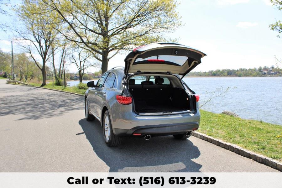 2014 Infiniti QX70 AWD 4dr, available for sale in Great Neck, New York | Great Neck Car Buyers & Sellers. Great Neck, New York 2014 Infiniti QX70 AWD 4dr, available for sale in Great Neck, New York | Great Neck Car Buyers & Sellers. Great Neck, New York