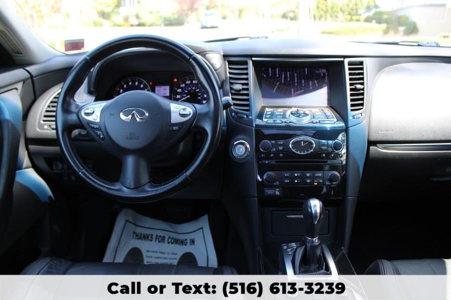 2014 Infiniti QX70 AWD 4dr, available for sale in Great Neck, New York | Great Neck Car Buyers & Sellers. Great Neck, New York 2014 Infiniti QX70 AWD 4dr, available for sale in Great Neck, New York | Great Neck Car Buyers & Sellers. Great Neck, New York