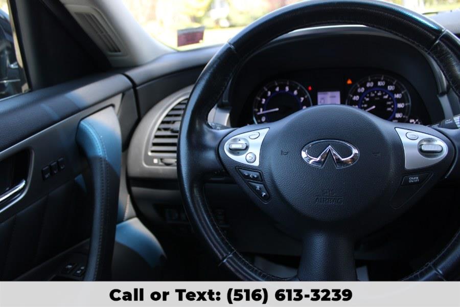 2014 Infiniti QX70 AWD 4dr, available for sale in Great Neck, New York | Great Neck Car Buyers & Sellers. Great Neck, New York 2014 Infiniti QX70 AWD 4dr, available for sale in Great Neck, New York | Great Neck Car Buyers & Sellers. Great Neck, New York