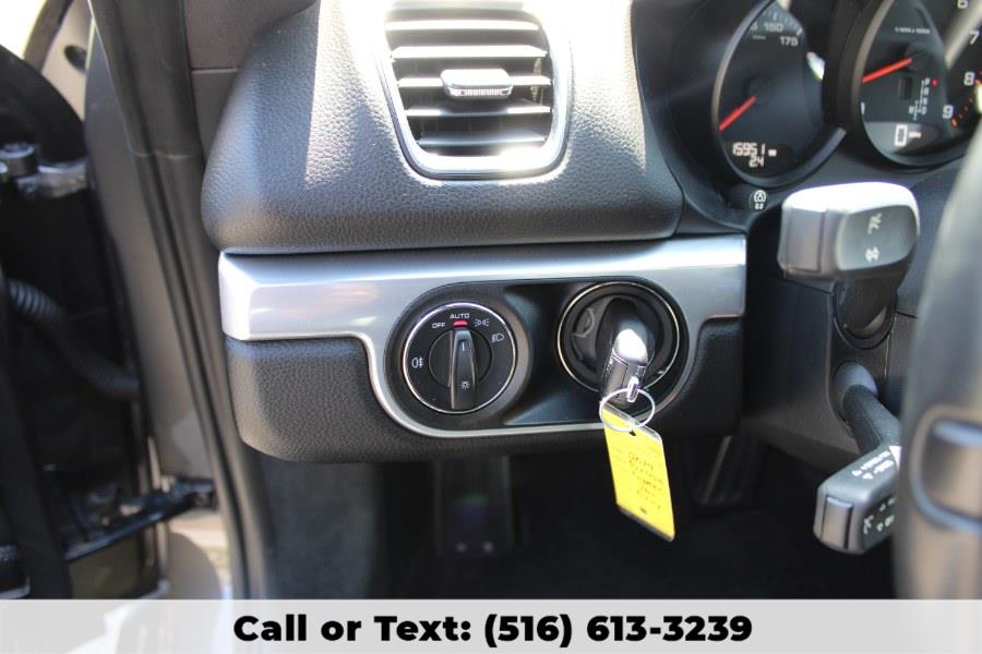 2014 Porsche Cayman 2dr Cpe, available for sale in Great Neck, New York | Great Neck Car Buyers & Sellers. Great Neck, New York 2014 Porsche Cayman 2dr Cpe, available for sale in Great Neck, New York | Great Neck Car Buyers & Sellers. Great Neck, New York