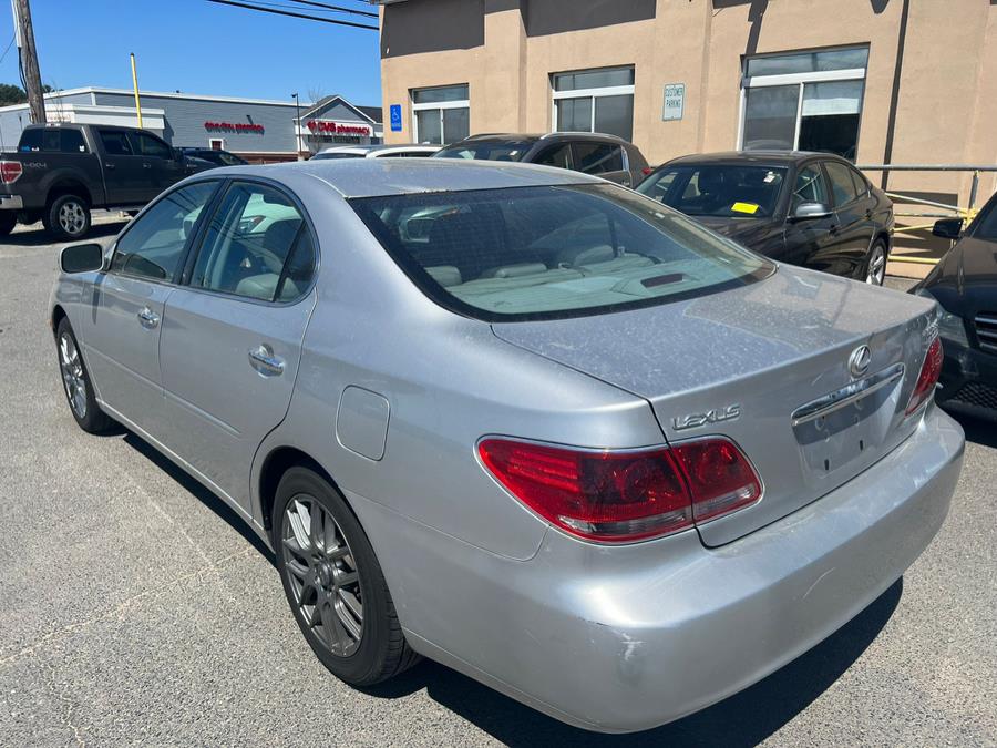 2005 Lexus ES 330 4dr Sdn, available for sale in Raynham, Massachusetts | J & A Auto Center. Raynham, Massachusetts 2005 Lexus ES 330 4dr Sdn, available for sale in Raynham, Massachusetts | J & A Auto Center. Raynham, Massachusetts