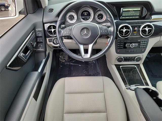 2014 Mercedes-benz Glk GLK 350, available for sale in Stratford, Connecticut | Wiz Leasing Inc. Stratford, Connecticut 2014 Mercedes-benz Glk GLK 350, available for sale in Stratford, Connecticut | Wiz Leasing Inc. Stratford, Connecticut