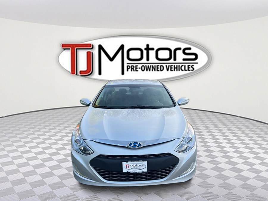 2015 Hyundai Sonata Hybrid 4dr Sdn, available for sale in New London, Connecticut | TJ Motors. New London, Connecticut 2015 Hyundai Sonata Hybrid 4dr Sdn, available for sale in New London, Connecticut | TJ Motors. New London, Connecticut