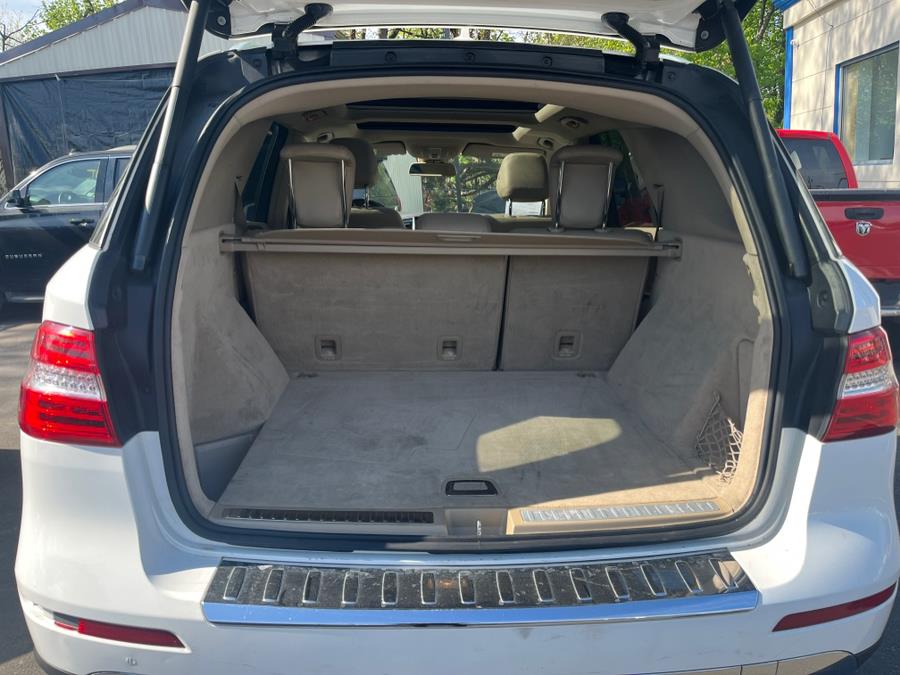 2015 Mercedes-Benz ML350 CLEAN CARFAX. Low Miles!!!, available for sale in Rosedale, New York | Sunrise Auto Sales. Rosedale, New York 2015 Mercedes-Benz ML350 CLEAN CARFAX. Low Miles!!!, available for sale in Rosedale, New York | Sunrise Auto Sales. Rosedale, New York