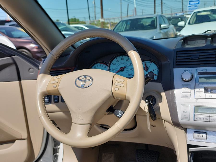 2006 Toyota Camry Solara 2dr Conv SLE V6 Auto, available for sale in Temple Hills, Maryland | Temple Hills Used Car. Temple Hills, Maryland 2006 Toyota Camry Solara 2dr Conv SLE V6 Auto, available for sale in Temple Hills, Maryland | Temple Hills Used Car. Temple Hills, Maryland