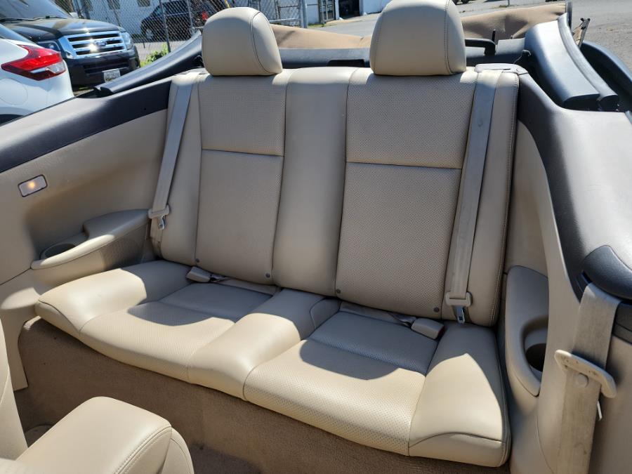 2006 Toyota Camry Solara 2dr Conv SLE V6 Auto, available for sale in Temple Hills, Maryland | Temple Hills Used Car. Temple Hills, Maryland 2006 Toyota Camry Solara 2dr Conv SLE V6 Auto, available for sale in Temple Hills, Maryland | Temple Hills Used Car. Temple Hills, Maryland