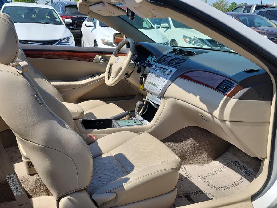 2006 Toyota Camry Solara 2dr Conv SLE V6 Auto, available for sale in Temple Hills, Maryland | Temple Hills Used Car. Temple Hills, Maryland 2006 Toyota Camry Solara 2dr Conv SLE V6 Auto, available for sale in Temple Hills, Maryland | Temple Hills Used Car. Temple Hills, Maryland