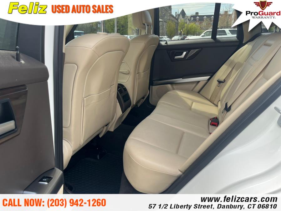 2013 Mercedes-Benz GLK-Class 4MATIC 4dr GLK350, available for sale in Danbury, Connecticut | Feliz Used Auto Sales. Danbury, Connecticut 2013 Mercedes-Benz GLK-Class 4MATIC 4dr GLK350, available for sale in Danbury, Connecticut | Feliz Used Auto Sales. Danbury, Connecticut