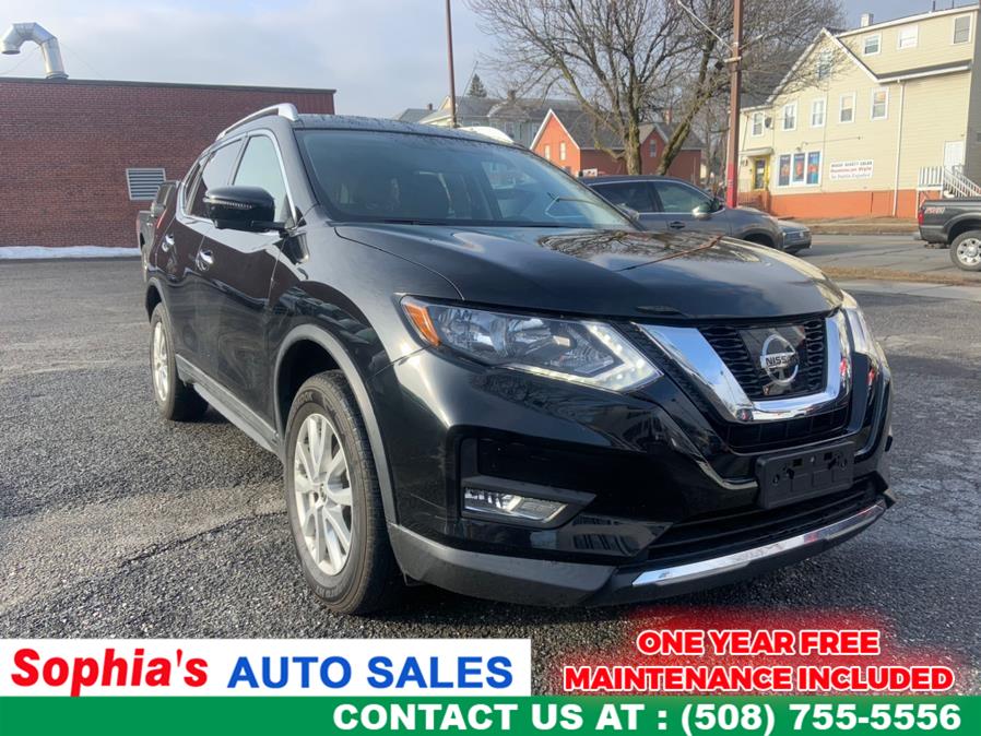 Used Nissan Rogue AWD SV 2017 | Sophia's Auto Sales Inc. Worcester, Massachusetts