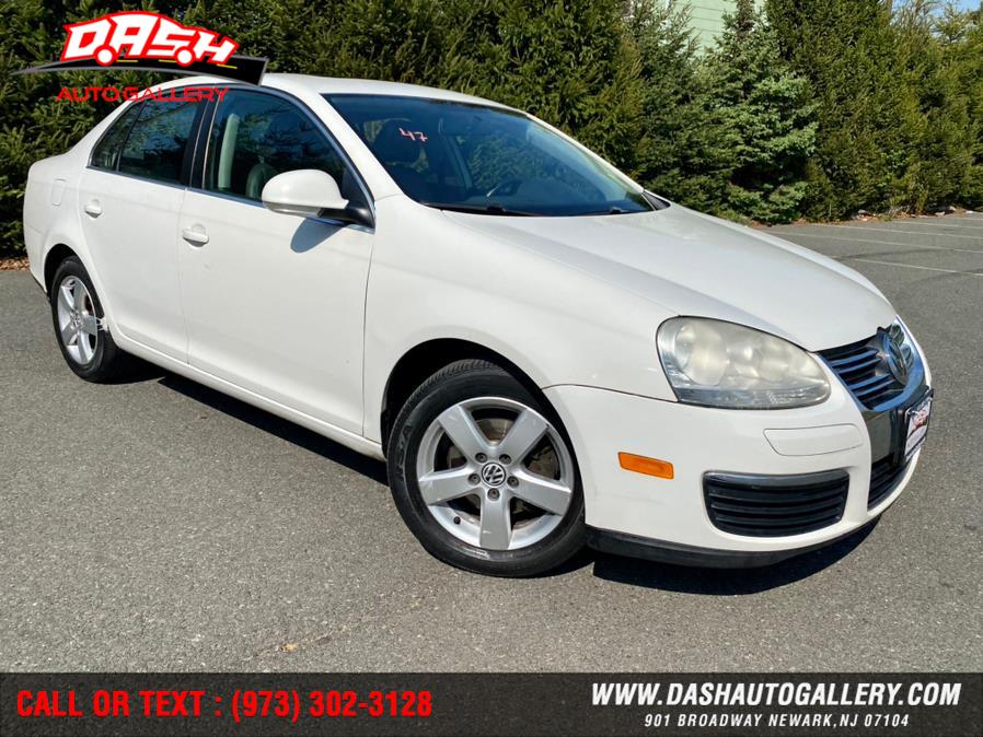 2009 Volkswagen Jetta Sedan 4dr Auto SEL PZEV, available for sale in Newark, New Jersey | Dash Auto Gallery Inc.. Newark, New Jersey