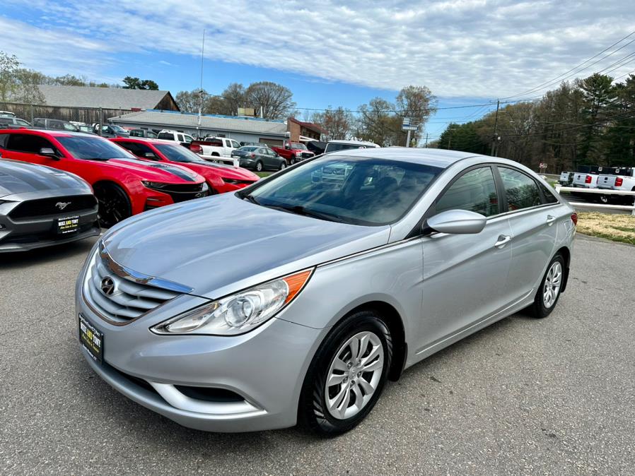 2011 Hyundai Sonata 4dr Sdn 2.4L Auto GLS, available for sale in South Windsor, Connecticut | Mike And Tony Auto Sales, Inc. South Windsor, Connecticut