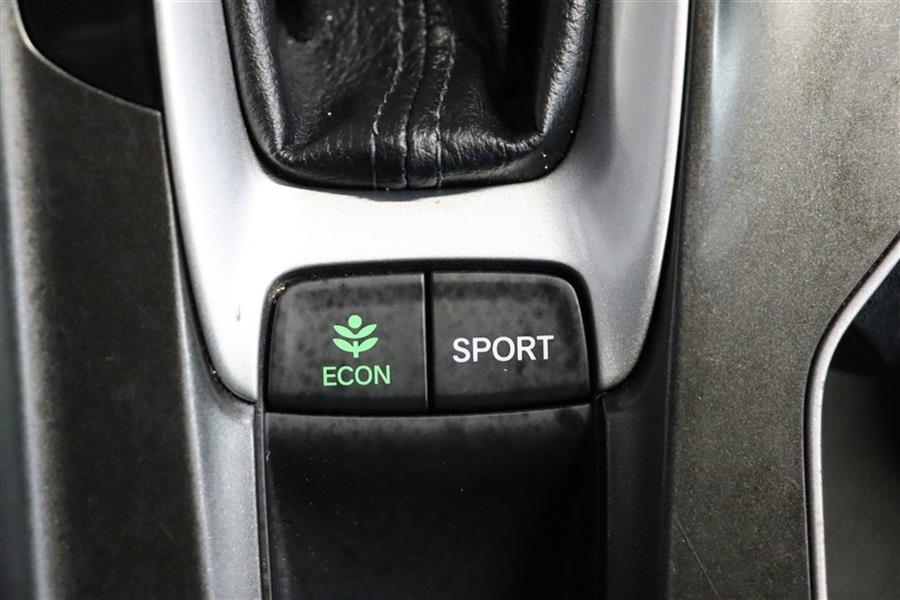 2019 Honda Accord SPORT, available for sale in Paterson, New Jersey | Fast Track Motors. Paterson, New Jersey 2019 Honda Accord SPORT, available for sale in Paterson, New Jersey | Fast Track Motors. Paterson, New Jersey