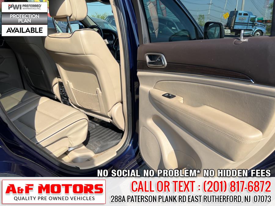2015 Jeep Grand Cherokee 4WD 4dr Overland, available for sale in East Rutherford, New Jersey | A&F Motors LLC. East Rutherford, New Jersey 2015 Jeep Grand Cherokee 4WD 4dr Overland, available for sale in East Rutherford, New Jersey | A&F Motors LLC. East Rutherford, New Jersey