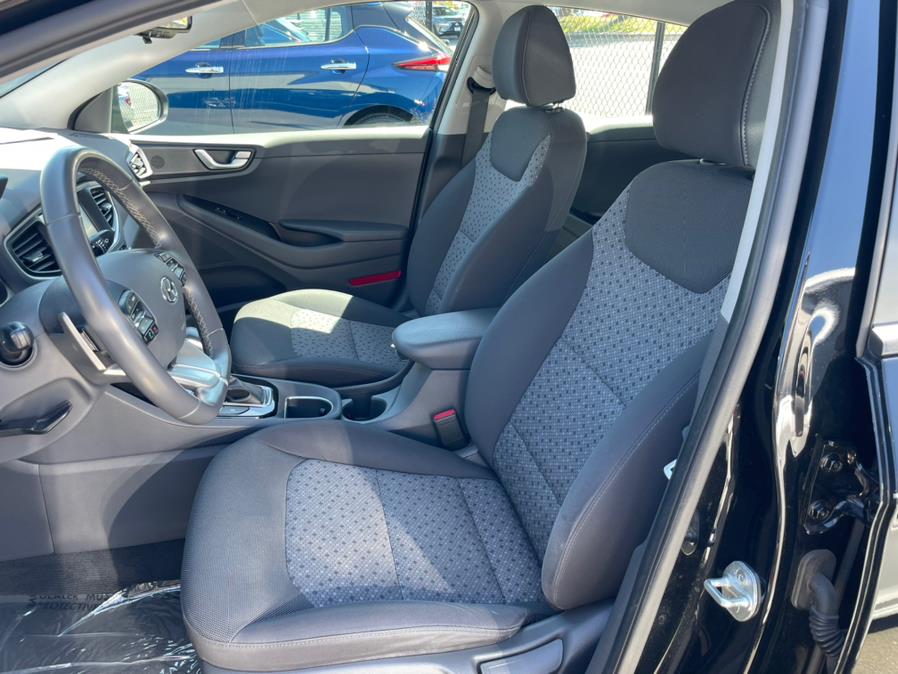 2019 Hyundai Ioniq Plug-In Hybrid Hatchback, available for sale in Daly City, California | Green Light Auto Wholesale. Daly City, California 2019 Hyundai Ioniq Plug-In Hybrid Hatchback, available for sale in Daly City, California | Green Light Auto Wholesale. Daly City, California