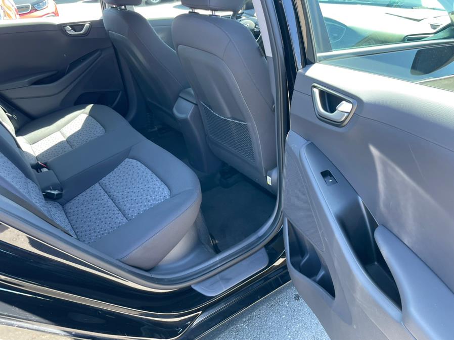 2019 Hyundai Ioniq Plug-In Hybrid Hatchback, available for sale in Daly City, California | Green Light Auto Wholesale. Daly City, California 2019 Hyundai Ioniq Plug-In Hybrid Hatchback, available for sale in Daly City, California | Green Light Auto Wholesale. Daly City, California