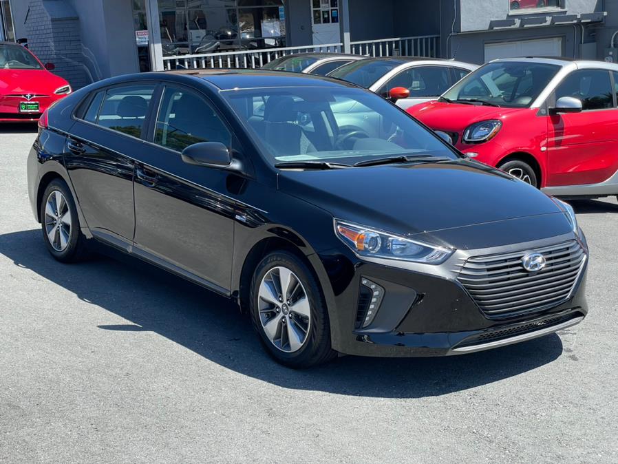 2019 Hyundai Ioniq Plug-In Hybrid Hatchback, available for sale in Daly City, California | Green Light Auto Wholesale. Daly City, California 2019 Hyundai Ioniq Plug-In Hybrid Hatchback, available for sale in Daly City, California | Green Light Auto Wholesale. Daly City, California